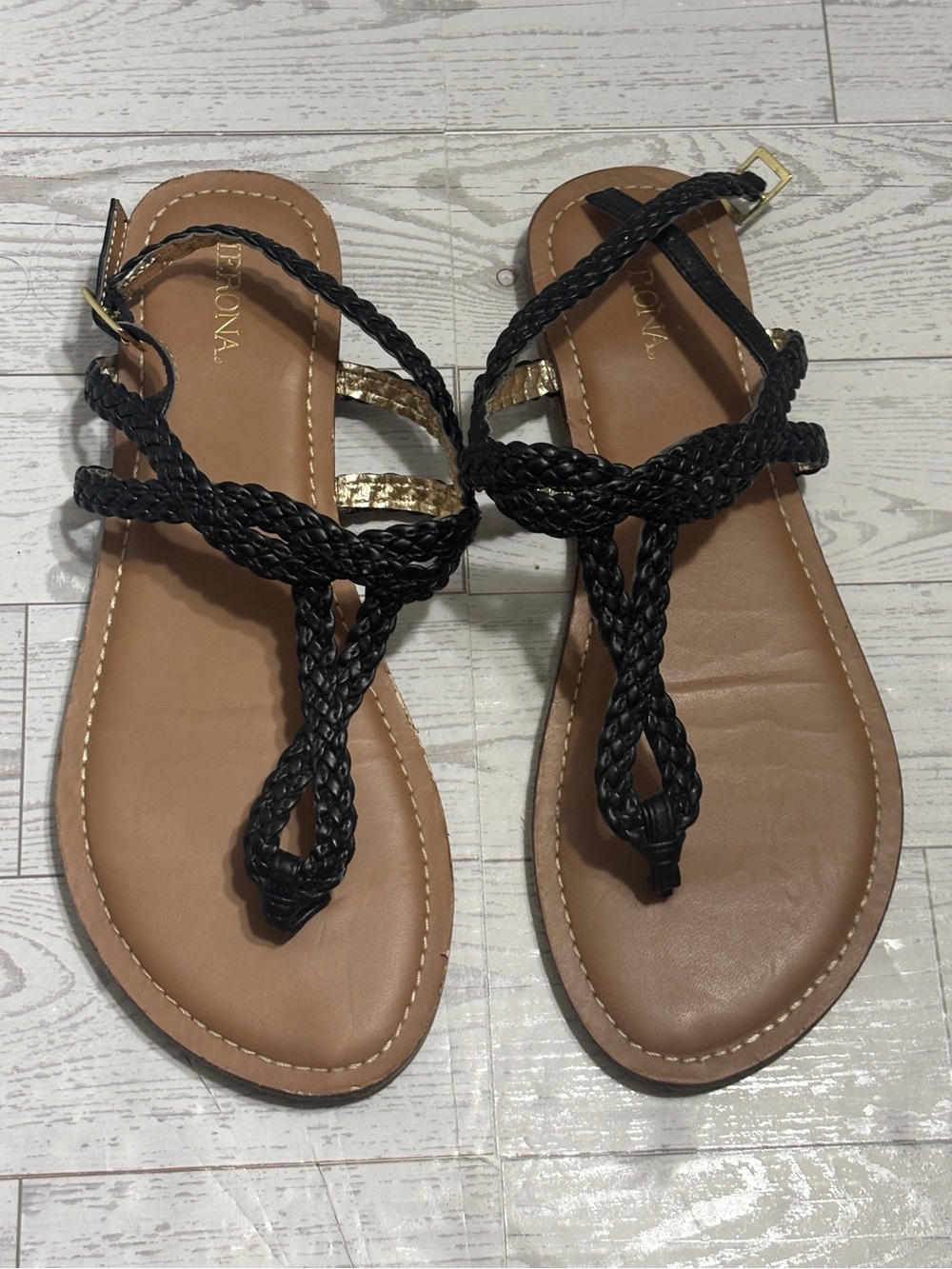 Merona Black Braided Thong Sandals with Gold Accent Size 7